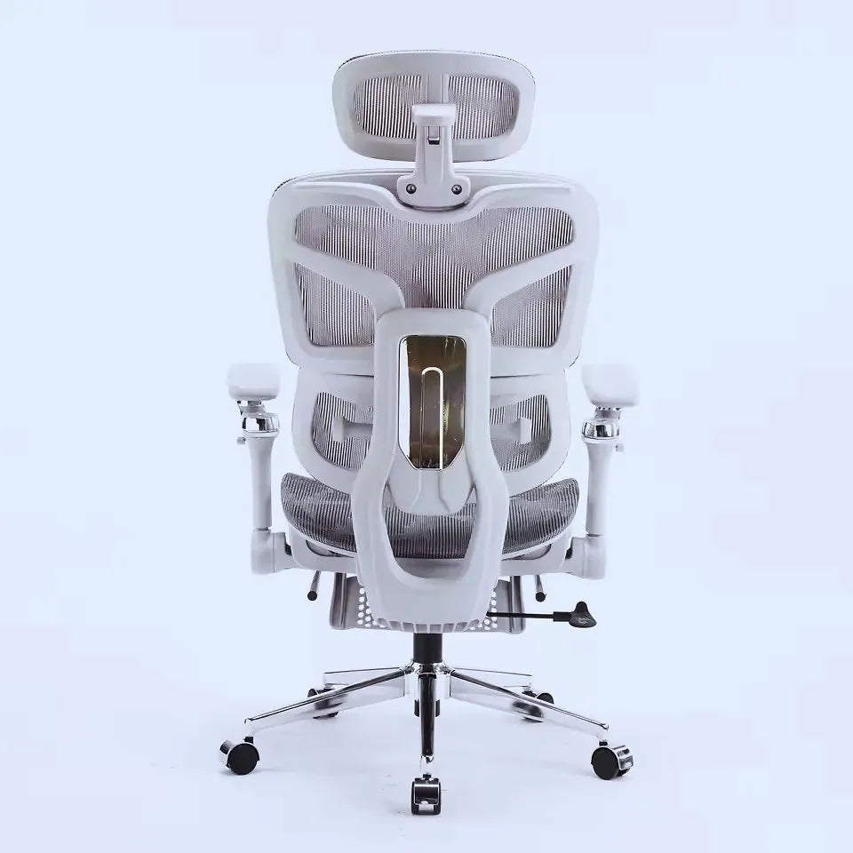 Vue de dos d'une chaise de bureau ergonomique blanche montrant la structure du soutien lombaire et l'appui-tête réglable.